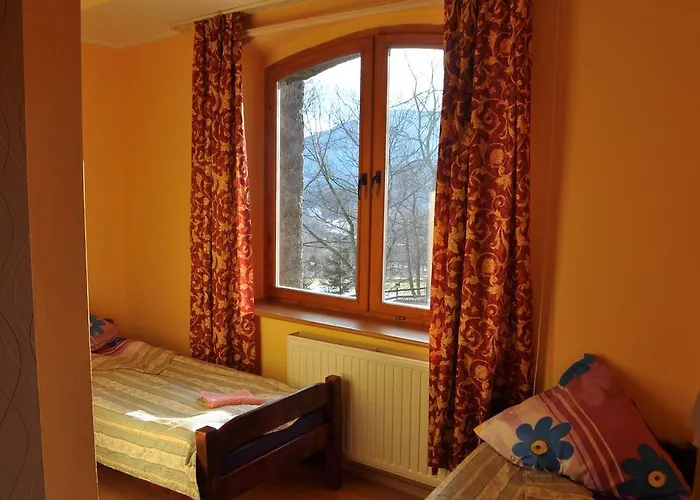 بيت ضيافة Willa Astor