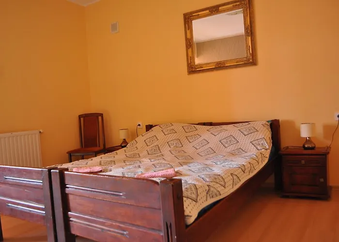 بيت ضيافة Willa Astor كارباش