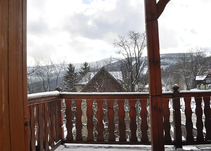 بيت ضيافة Willa Astor